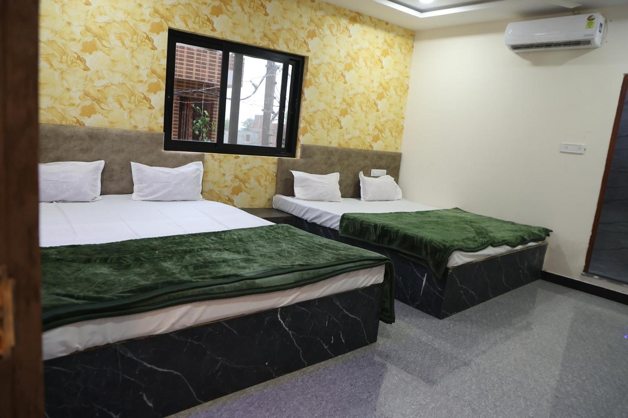 Hotel Somnath Inn Ujjain Extérieur photo
